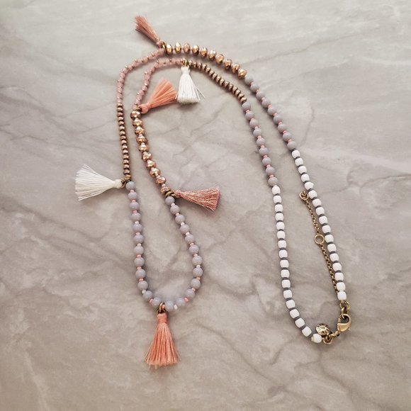 💖 J.Crew Grey White Peach Beads Beaded Strand Faceted Tassel Necklace 💖